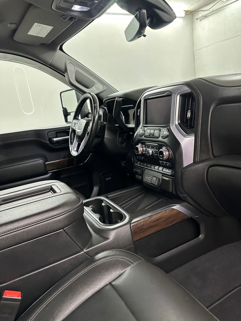 Used 2020 GMC Sierra 2500 SLT w/ SLT Premium Plus Package AWD/4WD image 42