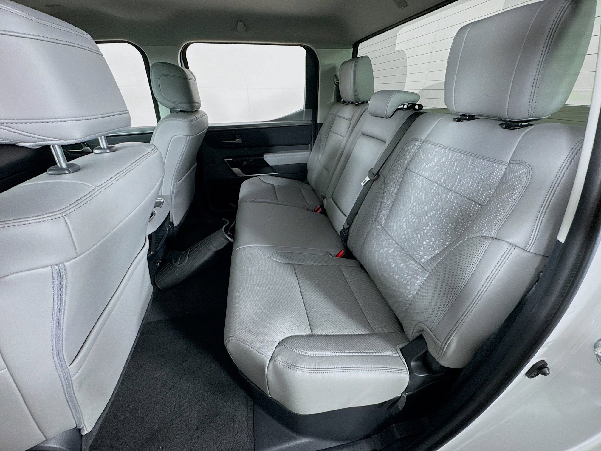Used 2023 Toyota Tundra Limited AWD/4WD image 17