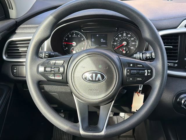 Used 2017 Kia Sorento LX image 21