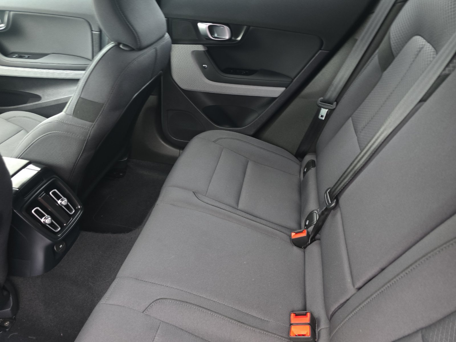 Used 2024 Polestar Polestar 2 AWD/4WD image 12