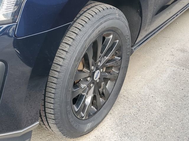 Used 2021 Ford Expedition Max Limited AWD/4WD image 6