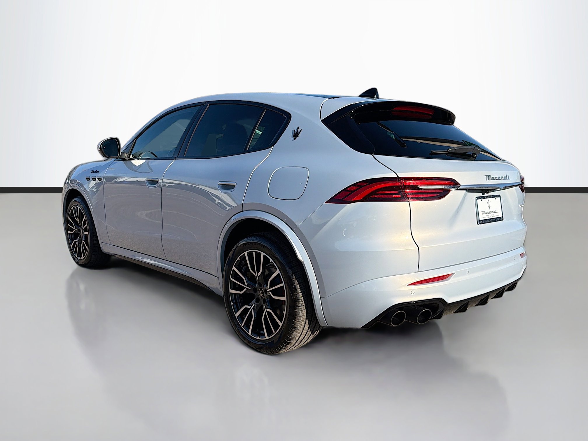 Used 2023 Maserati Grecale Modena image 5