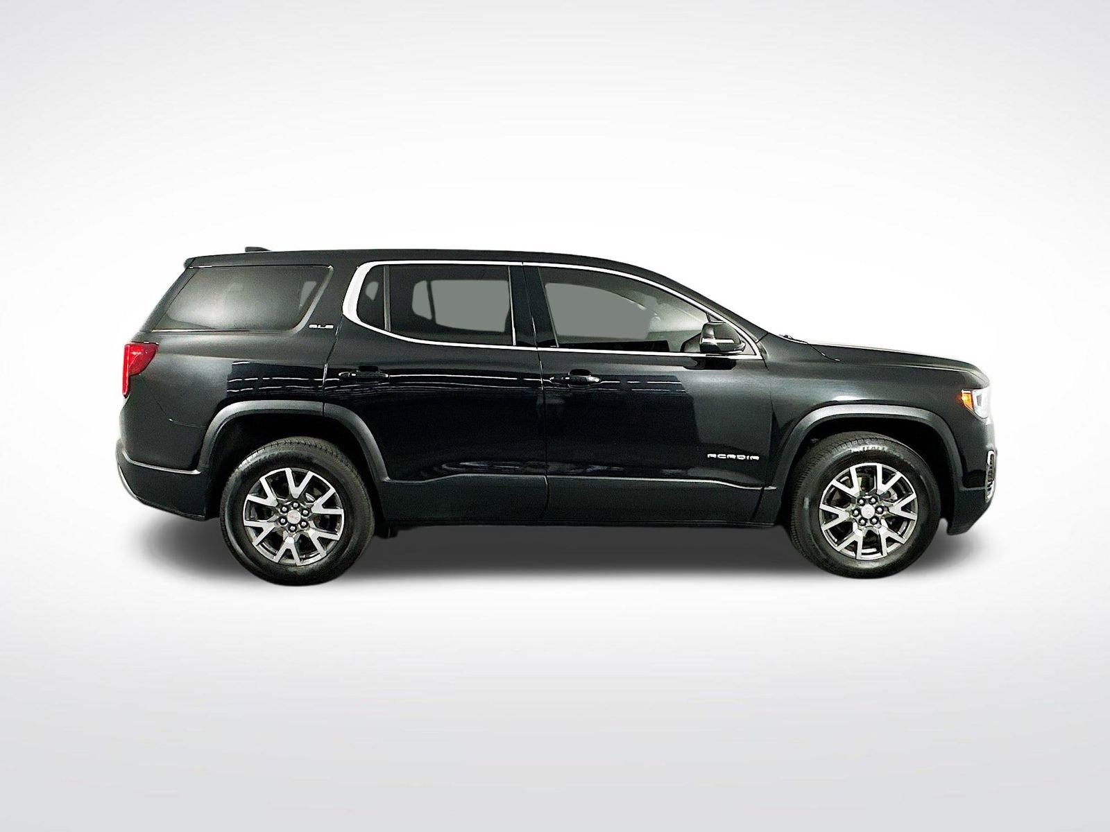 Used 2021 GMC Acadia SLE image 9