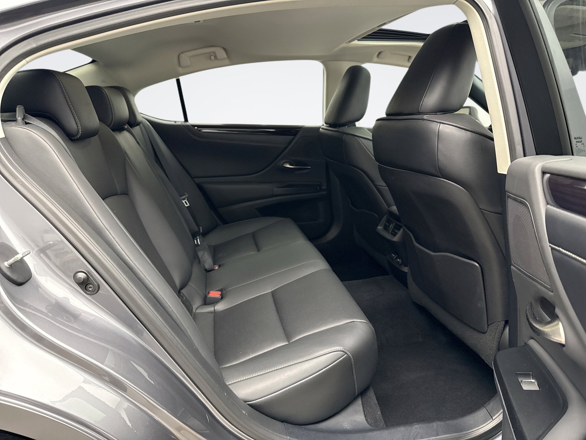 Used 2021 Lexus ES 250 w/ Premium Package image 19