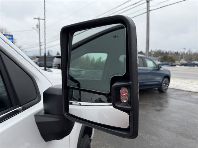 Used 2022 Chevrolet Silverado 3500 High Country image 17