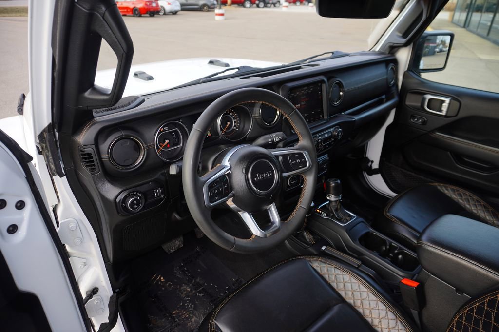 Used 2023 Jeep Gladiator Overland image 24