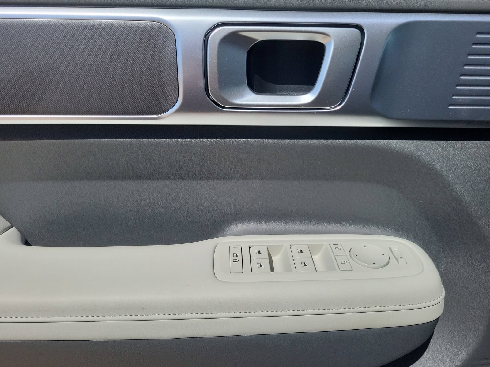 New 2026 Hyundai Santa Fe SEL AWD/4WD image 6