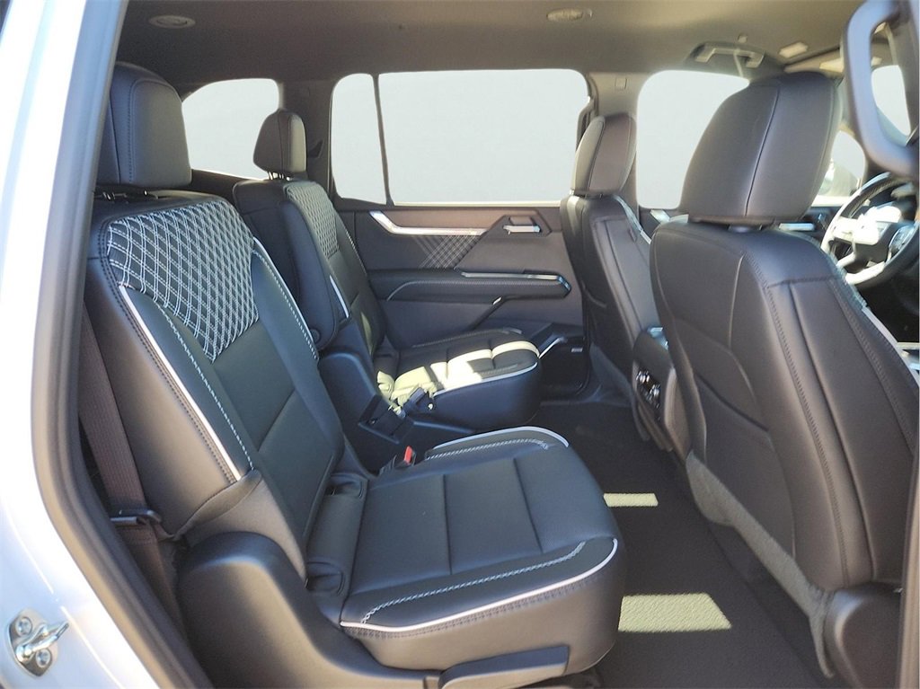 New 2026 GMC Acadia Denali w/ Super Cruise Package image 20