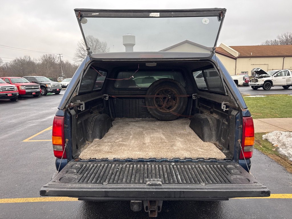 Used 2002 Chevrolet Silverado 2500 LS w/ Snow Plow Prep Pkg image 8