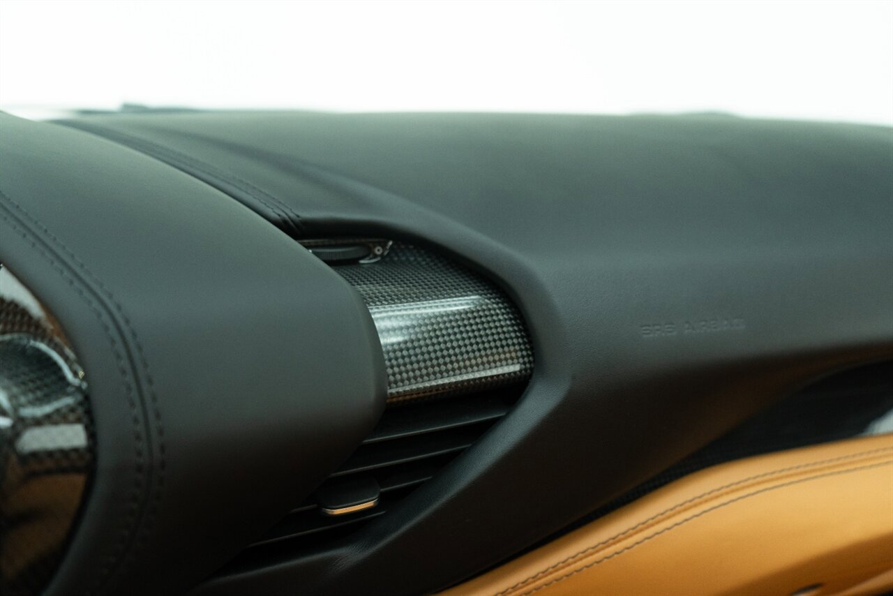 Used 2018 Ferrari 488 Spider image 78