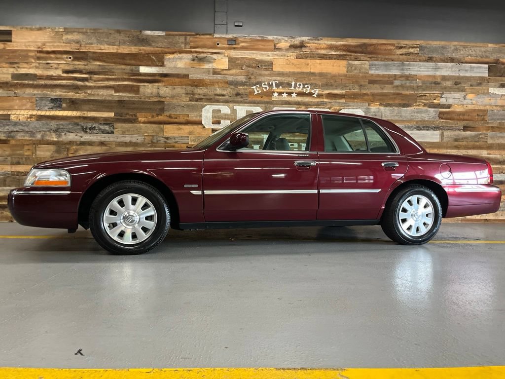 Used 2005 Mercury Grand Marquis LS RWD image 9