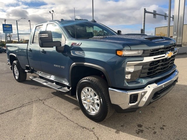 New 2026 Chevrolet Silverado 2500 LT w/ All Star Edition image 7