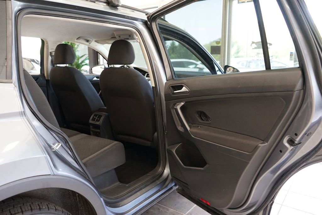 Used 2021 Volkswagen Tiguan S FWD image 41
