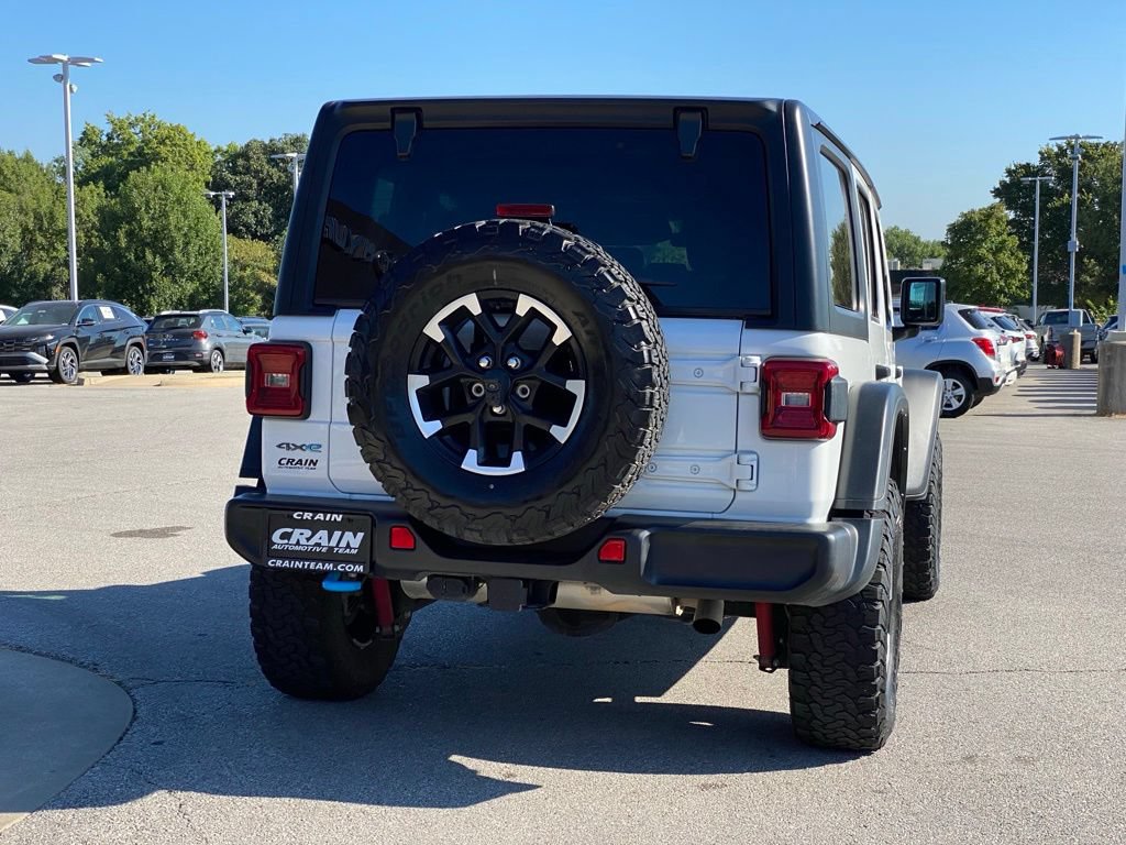 Used 2024 Jeep Wrangler Unlimited Rubicon 4xe AWD/4WD image 7
