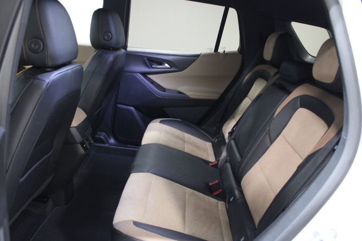 New 2026 Chevrolet Equinox ACTIV AWD/4WD image 21