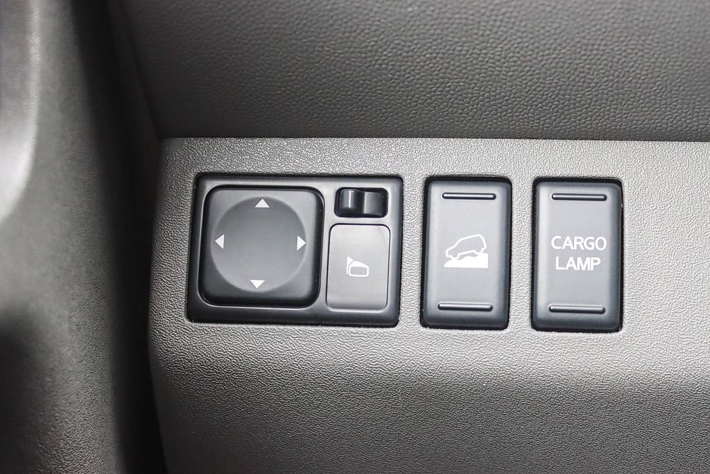 Used 2021 Nissan Frontier SV image 47