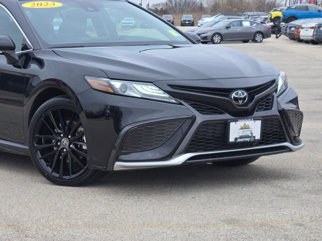 Used 2023 Toyota Camry XSE image 2