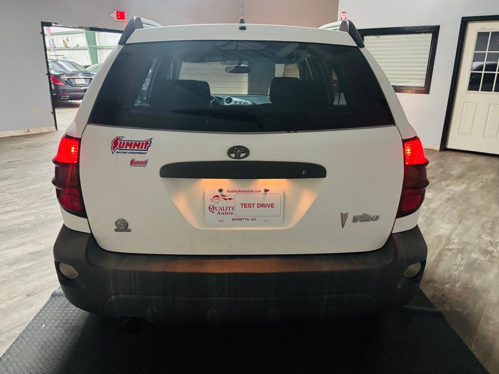 Used 2007 Pontiac Vibe w/ Sun And Sound Package FWD image 4
