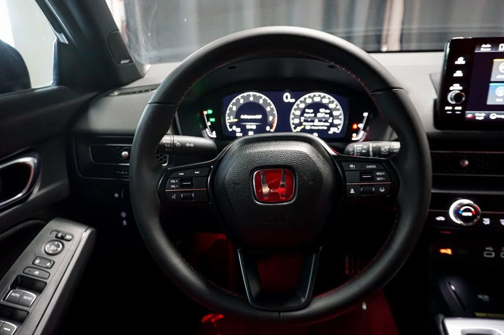 Used 2025 Honda Civic Type R image 29