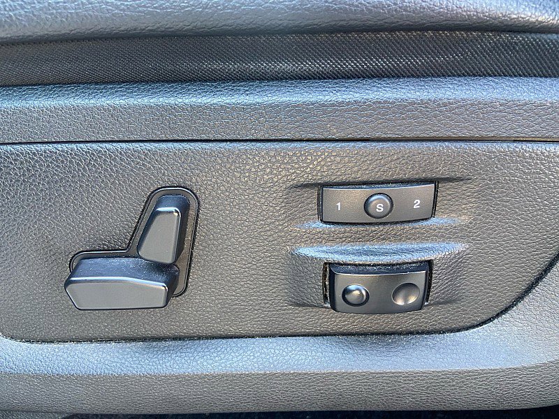 Used 2017 RAM 1500 Laramie image 22