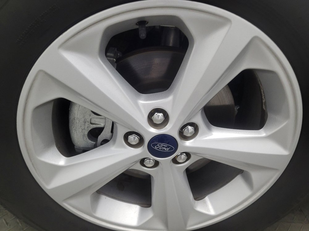 Used 2019 Ford Edge SE w/ SE Fleet Driver's Package FWD image 31