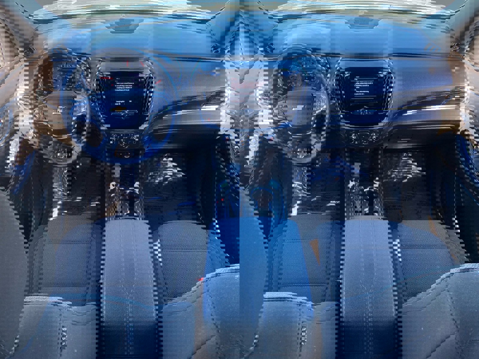 Used 2023 Chevrolet Traverse LT w/ LPO, Cargo Package image 10