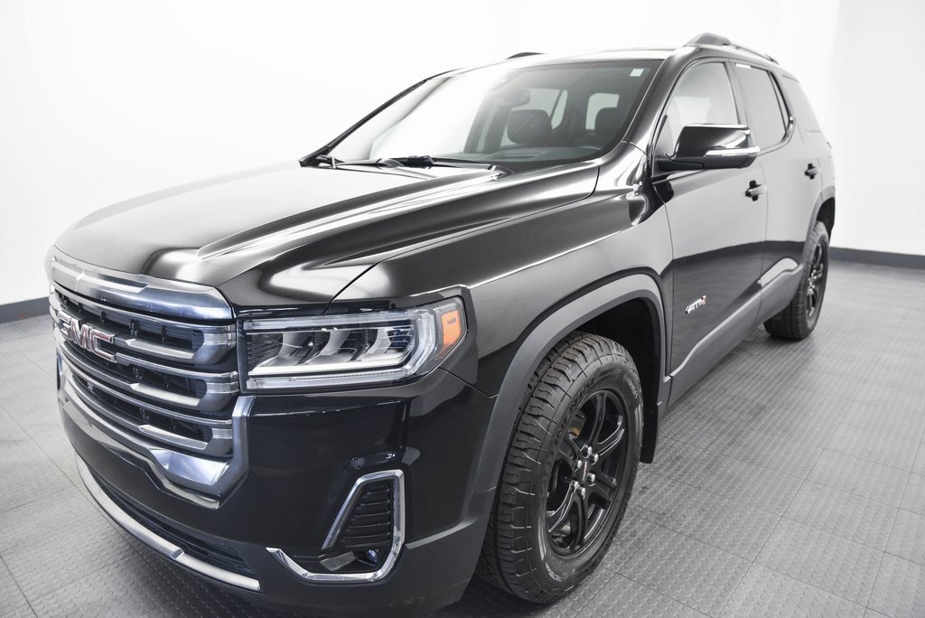 Used 2023 GMC Acadia AT4 image 3