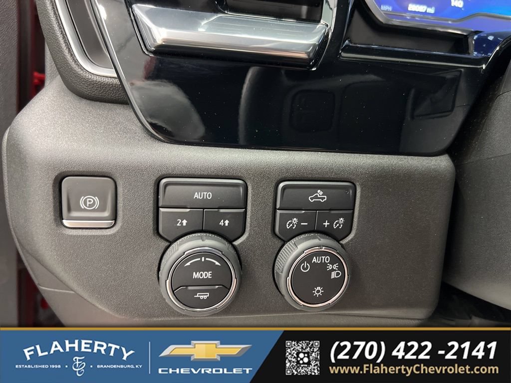 Used 2023 Chevrolet Silverado 1500 LT AWD/4WD image 22