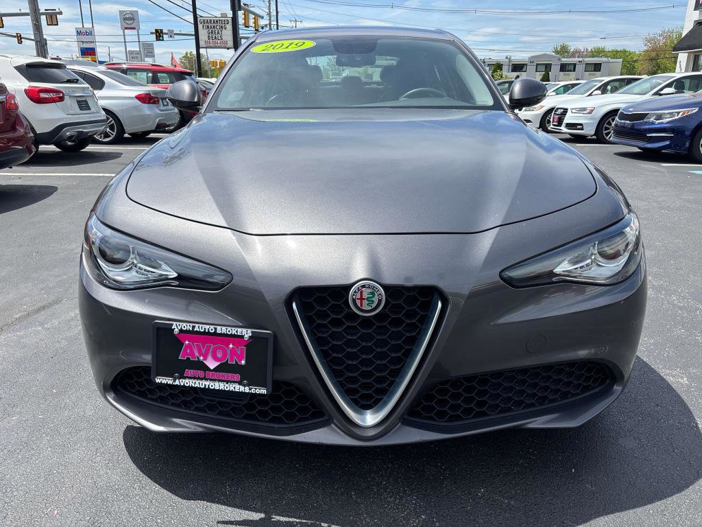 Used 2019 Alfa Romeo Giulia AWD image 32