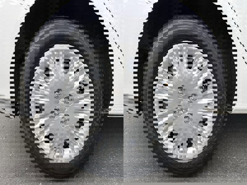 Used 2017 Ford Fiesta S image 16