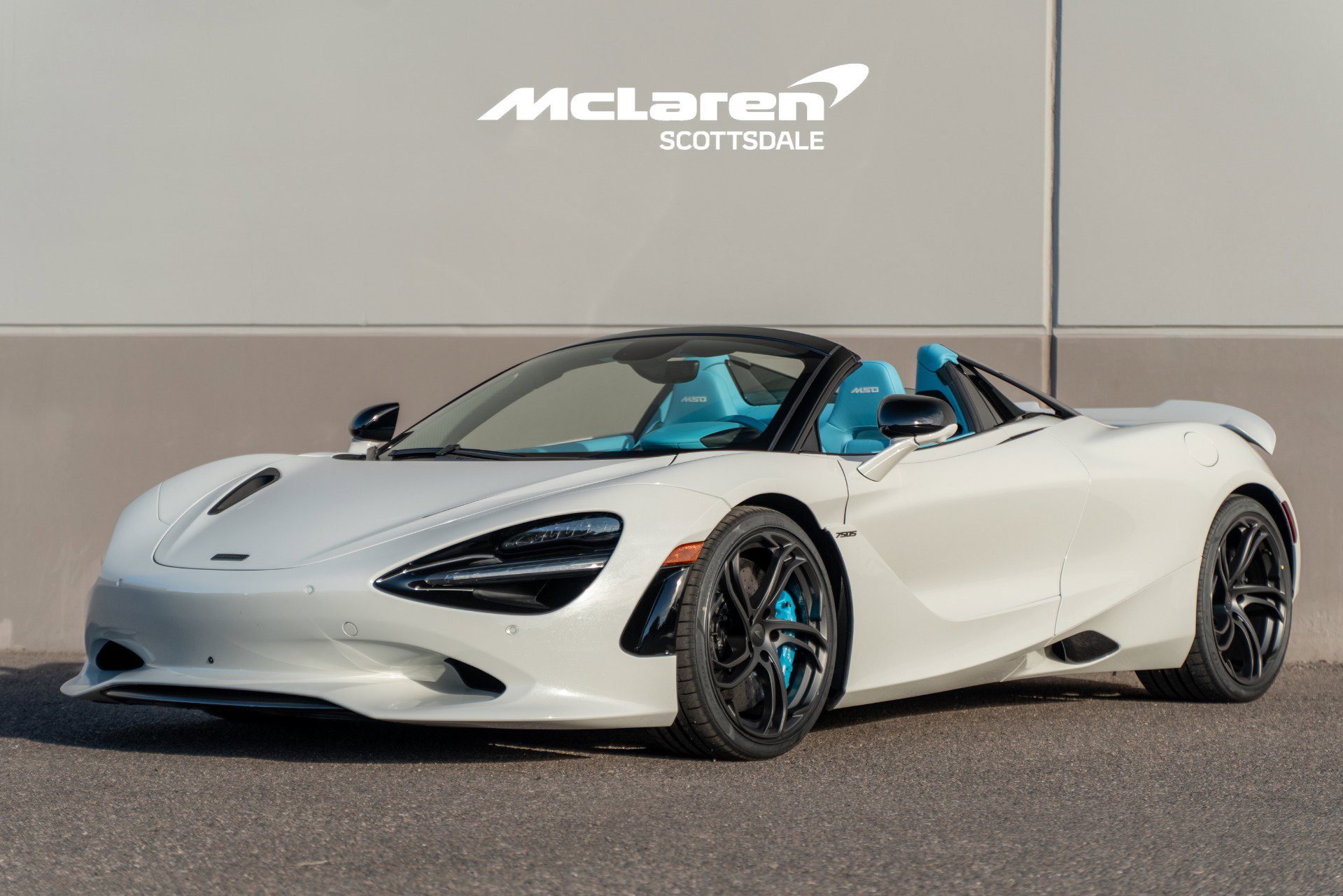 Used 2026 McLaren 750S Spider RWD image 3
