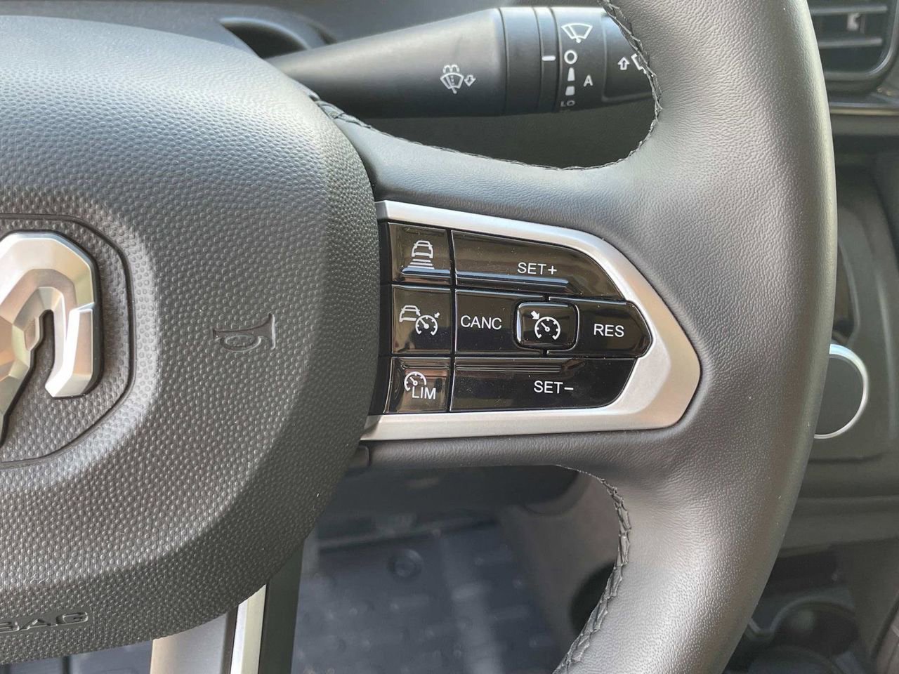 New 2024 RAM ProMaster 3500 w/ Delivery Van Package image 33