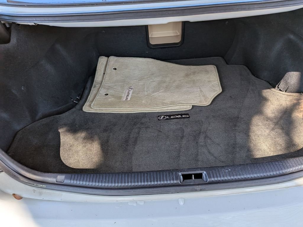 Used 2005 Lexus ES 330 image 31