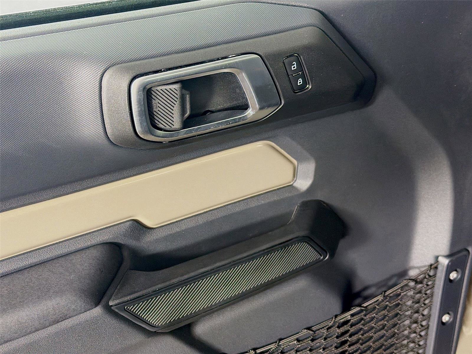 New 2025 Ford Bronco 2-Door image 18