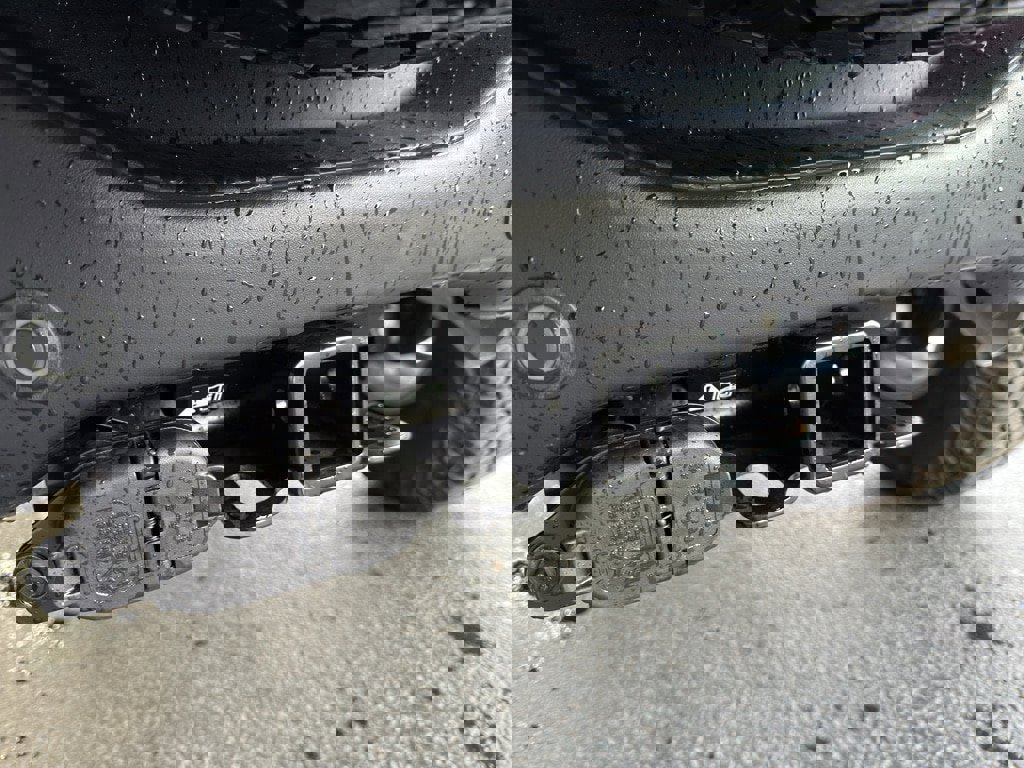 New 2025 Ford Bronco Heritage Edition image 6