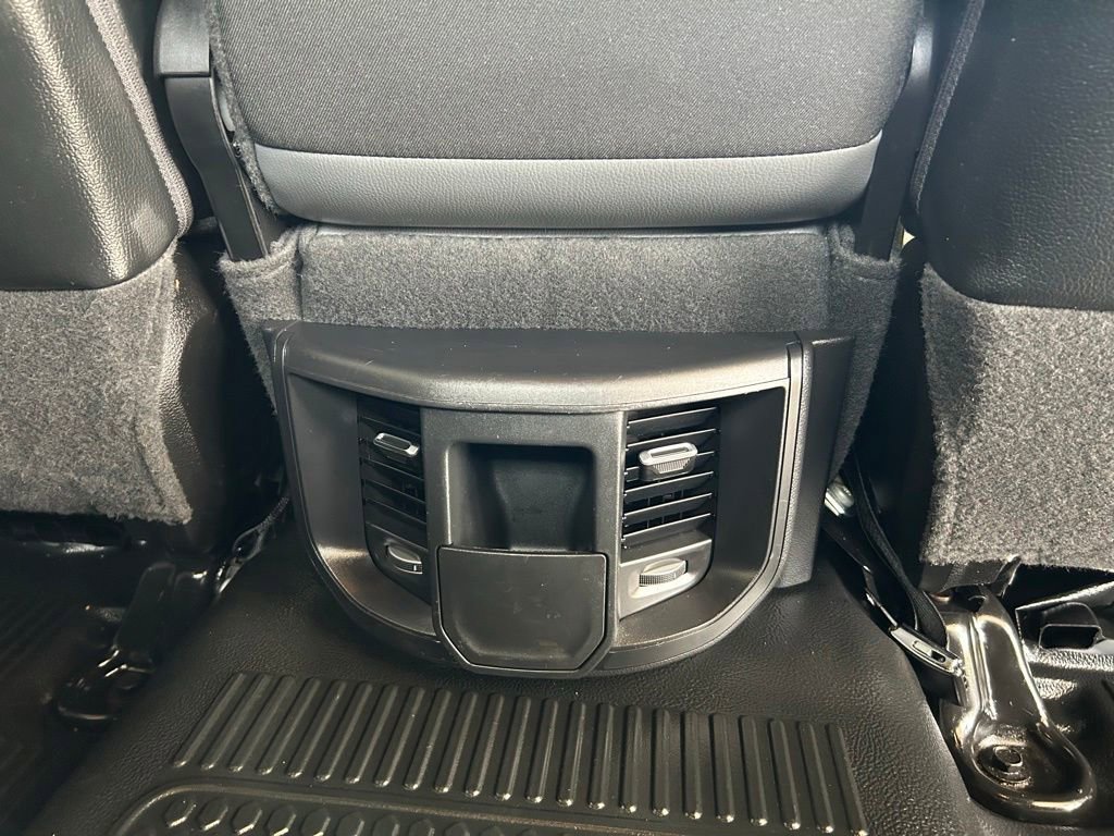 Used 2024 RAM 3500 Tradesman w/ Chrome Appearance Group AWD/4WD image 30
