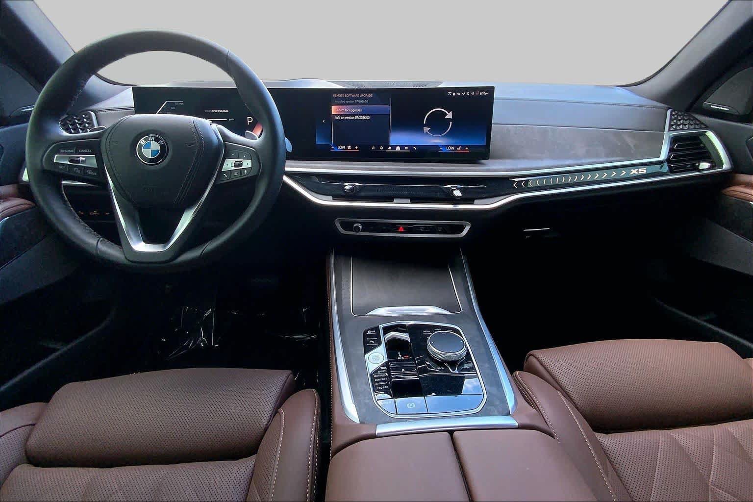 Used 2024 BMW X5 xDrive40i w/ Premium Package AWD/4WD image 14