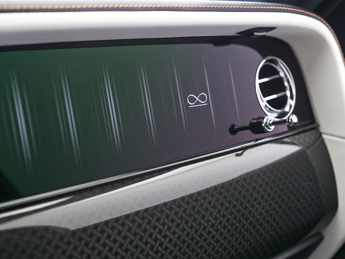 New 2026 Rolls-Royce Cullinan Black Badge image 34