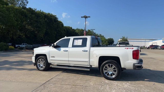 Used 2016 Chevrolet Silverado 1500 High Country w/ High Country Premium Package AWD/4WD image 6