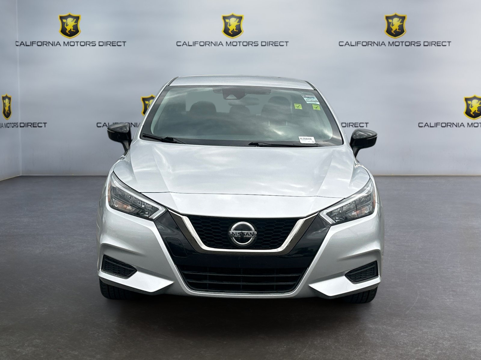 Used 2022 Nissan Versa SR w/ Convenience Package FWD image 8