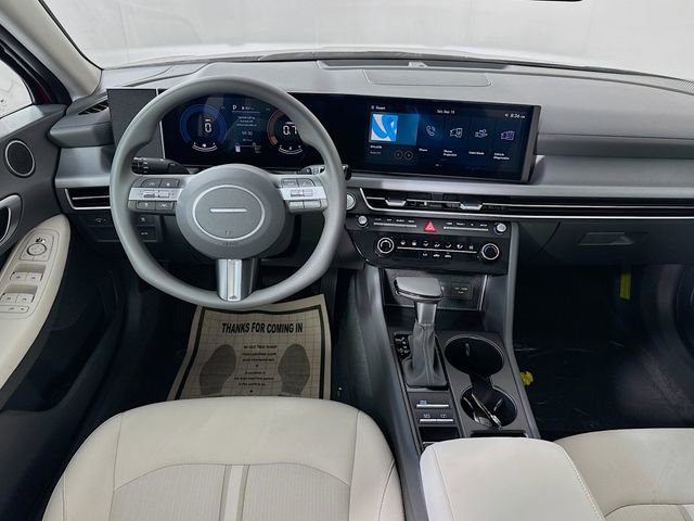 Used 2026 Hyundai Sonata SE FWD image 18