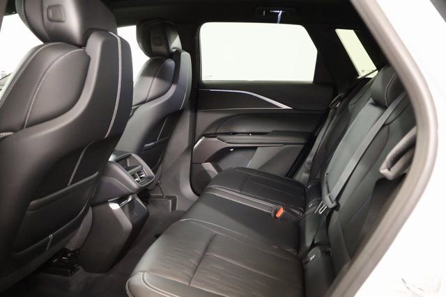 New 2026 Cadillac Lyriq Luxury image 26