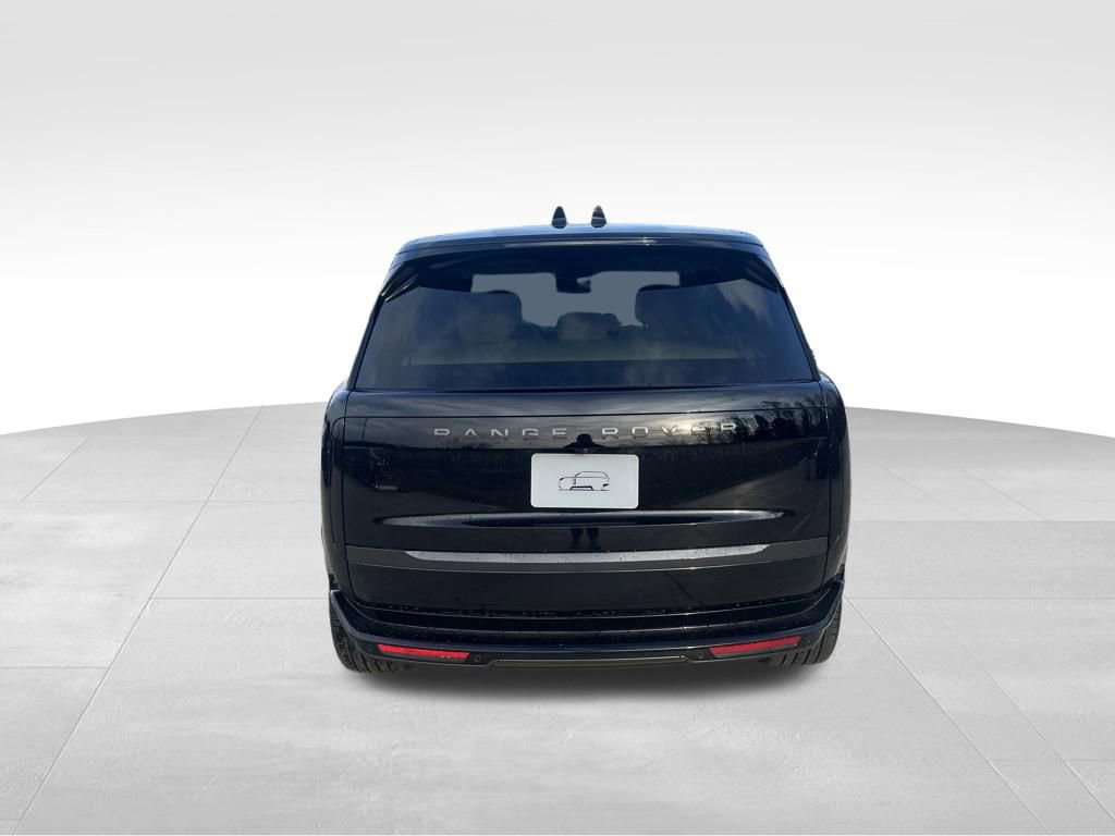New 2026 Land Rover Range Rover SE image 4