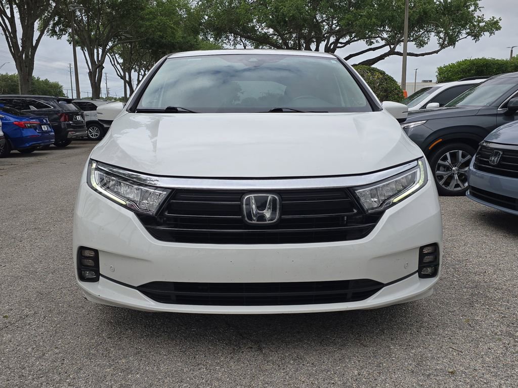 Used 2022 Honda Odyssey Elite image 2