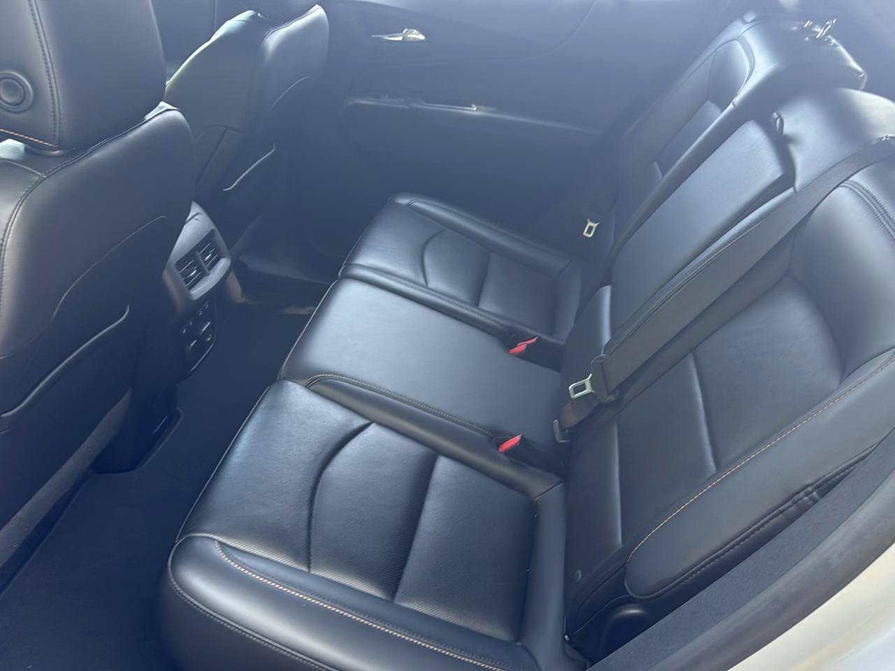 Used 2018 Chevrolet Equinox Premier AWD/4WD image 9