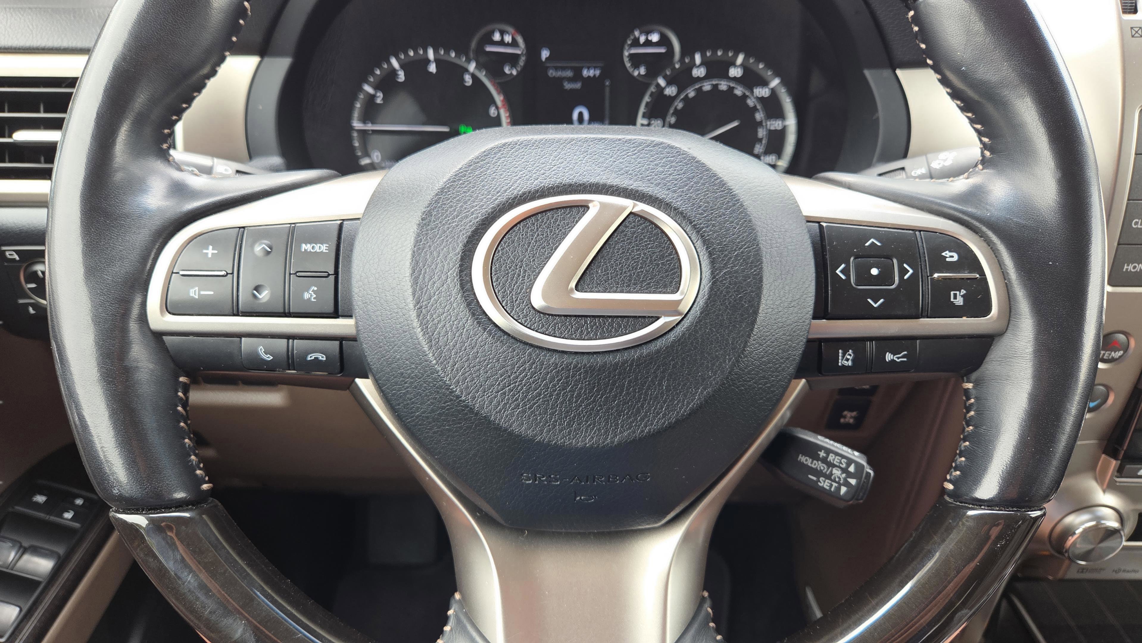 Used 2020 Lexus GX 460 Luxury w/ Off Road Package image 36