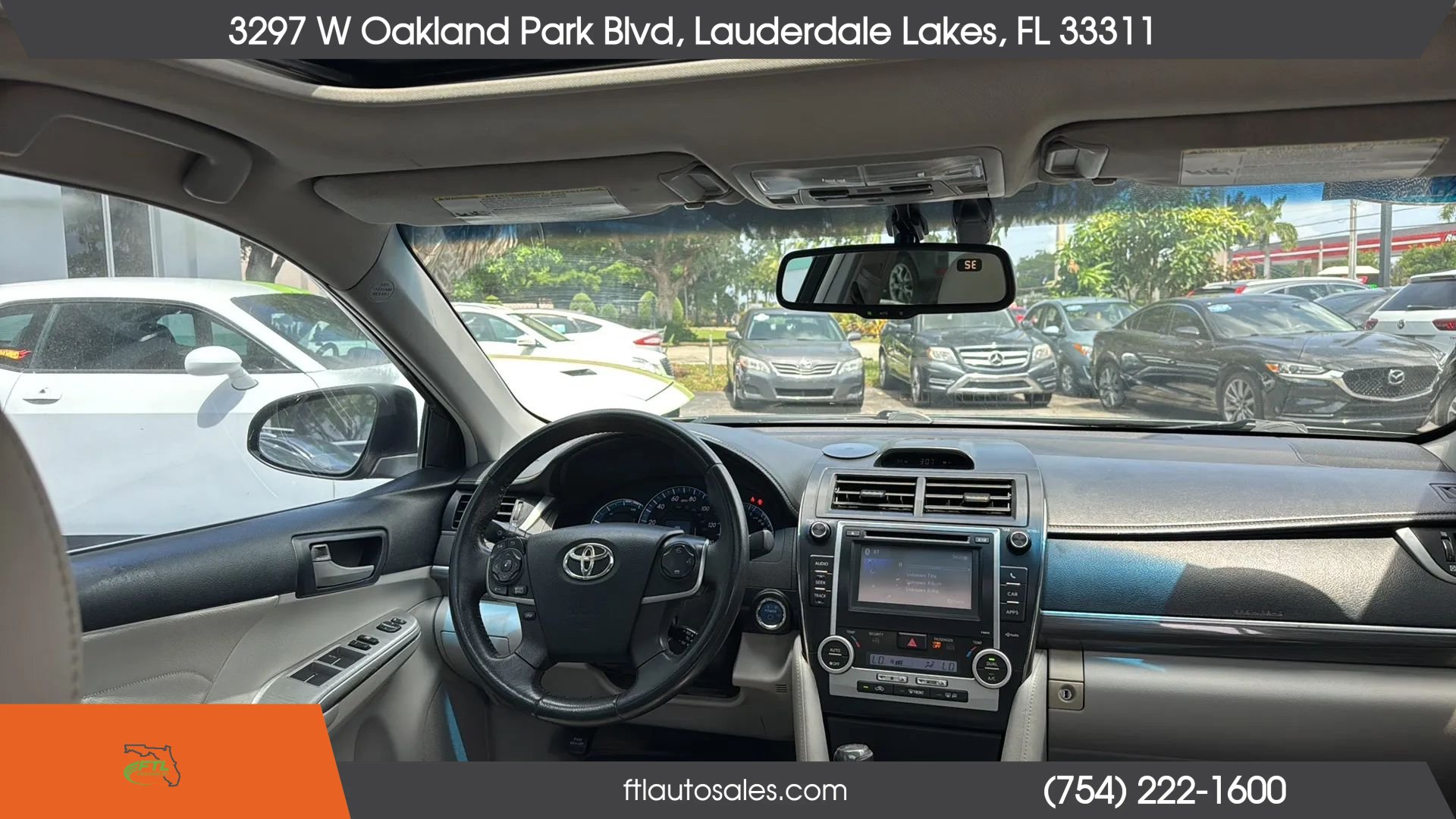 Used 2013 Toyota Camry XLE w/ Leather Pkg FWD image 48