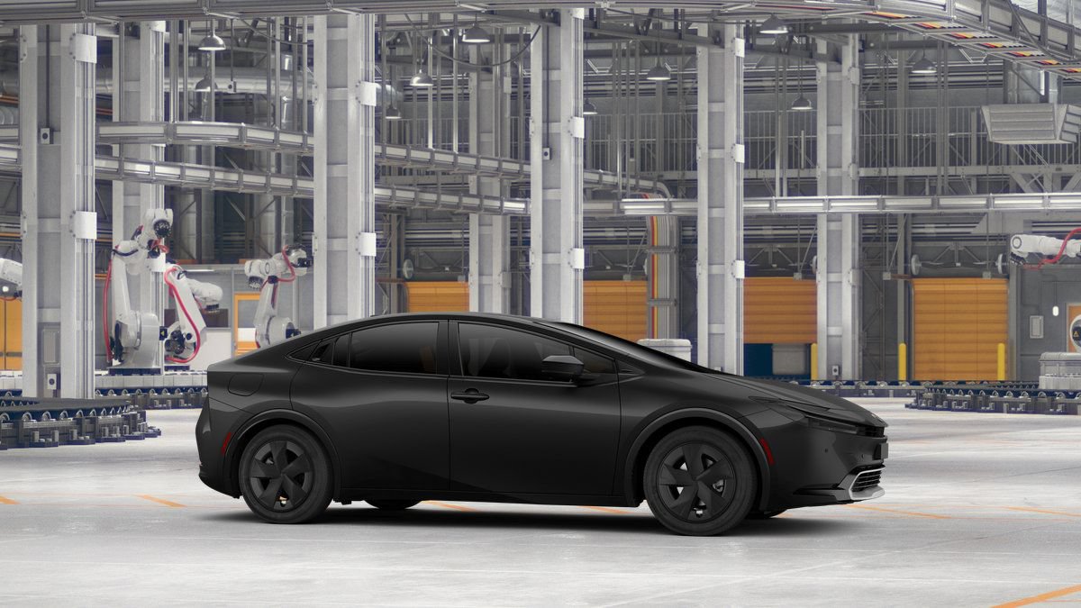 New 2026 Toyota Prius Plug-In Hybrid FWD image 13