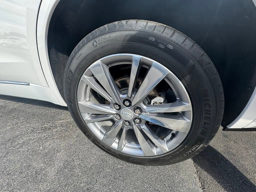 Used 2023 Cadillac XT6 Premium Luxury image 37