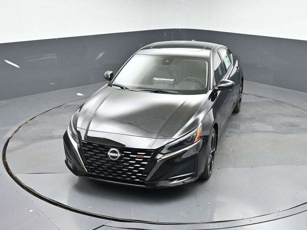 New 2025 Nissan Altima 2.5 SR image 44